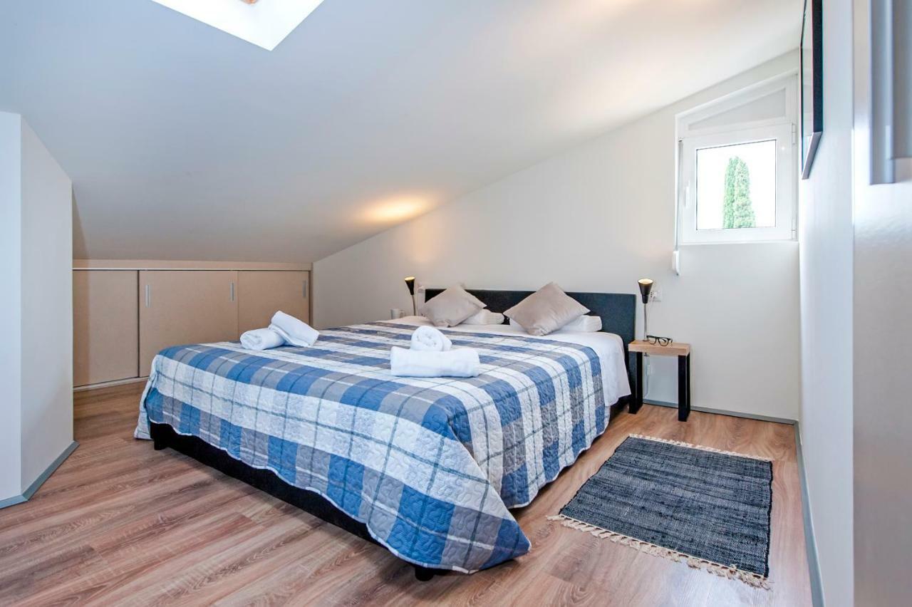 Lakovich Sea View Apartments Rovinj Extérieur photo