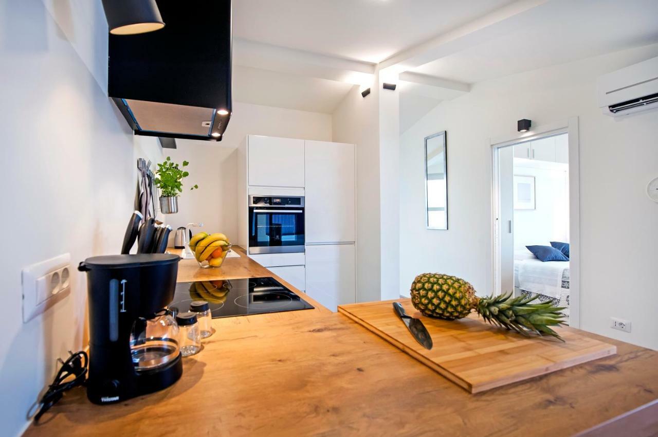 Lakovich Sea View Apartments Rovinj Extérieur photo